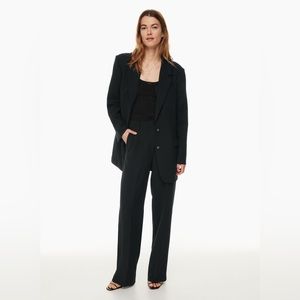 Aritizia Wilfred The Effortless Pant BLACK in Size 4 SHORT NWT